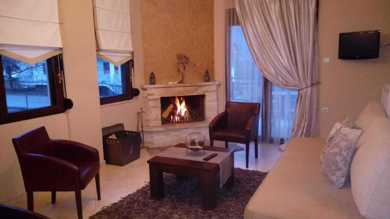 Evenos Villa Káto Loutrákion Екстериор снимка