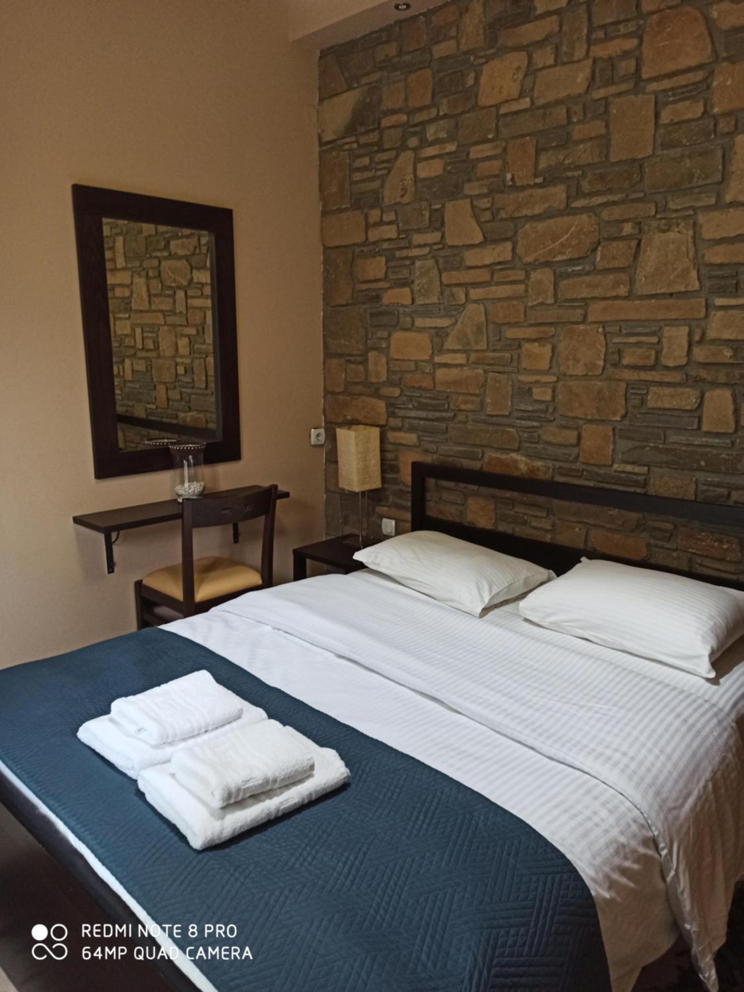 Evenos Villa Káto Loutrákion Екстериор снимка